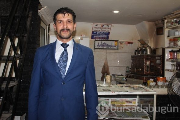 Herkes onu memur zannediyor!