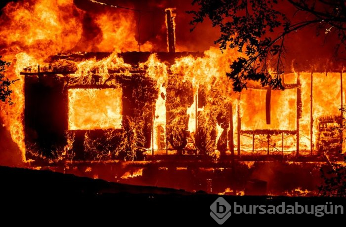 California'da yayılan yangınlar nedeniyle binlerce kişi tahliye edildi!