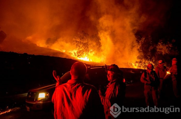 California'da yayılan yangınlar nedeniyle binlerce kişi tahliye edildi!