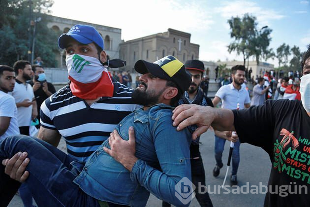 Protestocular beton blokları devirdi! Irak karıştı!
