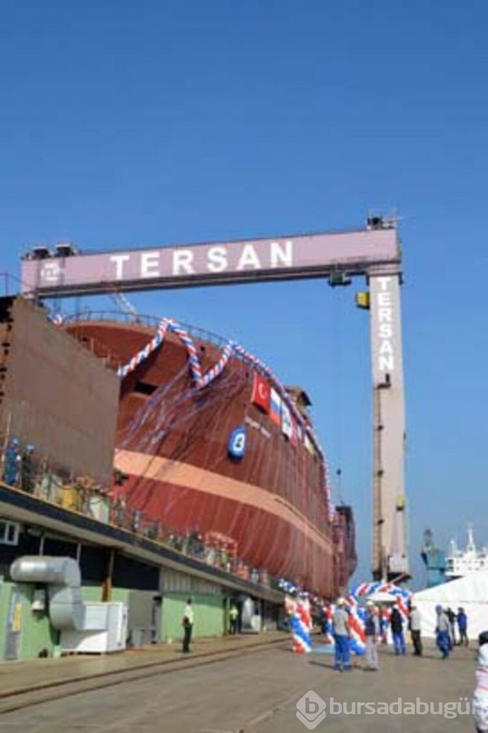 İmam ve papazın dualarıyla indirildi!
