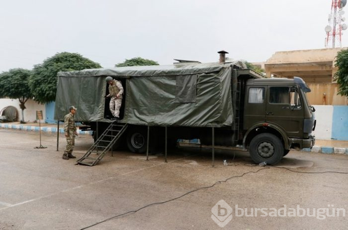 Türk askeri,Tel Abyad halkının yaralarını sarıyor!