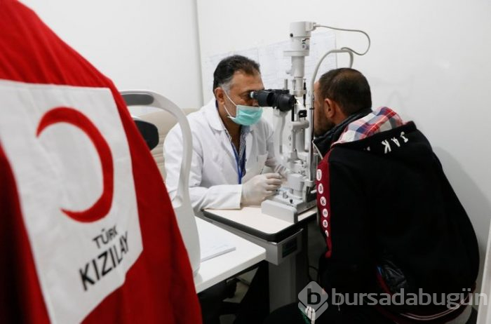 Türk askeri,Tel Abyad halkının yaralarını sarıyor!