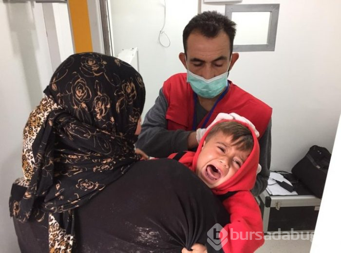 Türk askeri,Tel Abyad halkının yaralarını sarıyor!