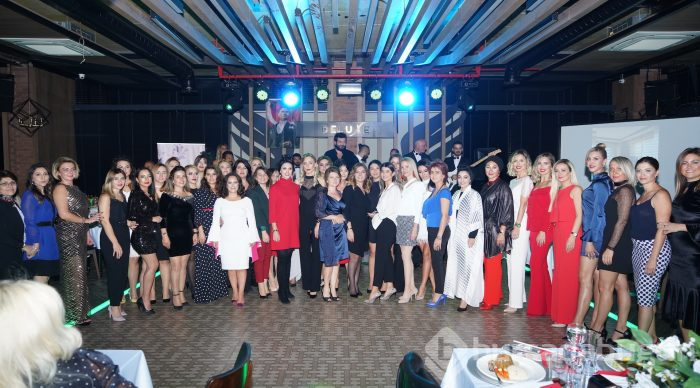 Bursalı hanımlardan Cumhuriyet kutlaması