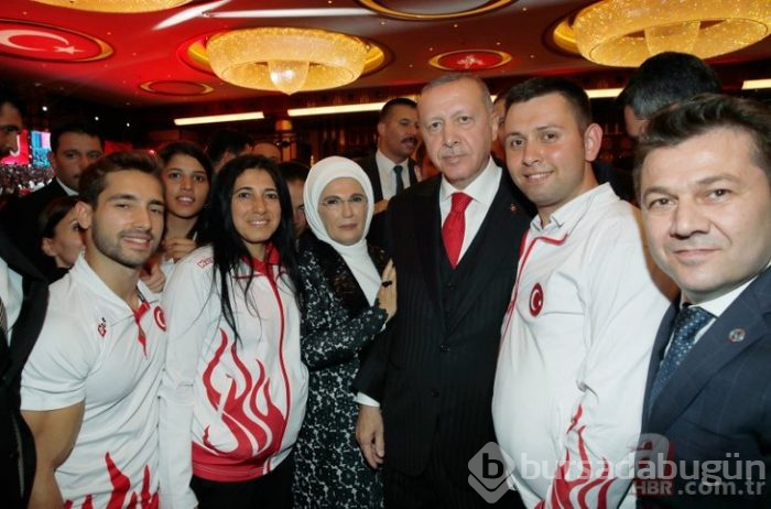29 Ekim Cumhuriyet Bayramı Kabul Töreni'nde ünlülerde vardı