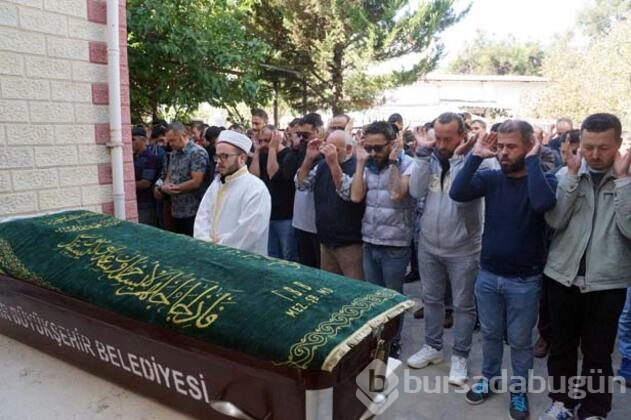 Kanser hastası Dilara Sığırcı son yolculuğuna uğurlandı