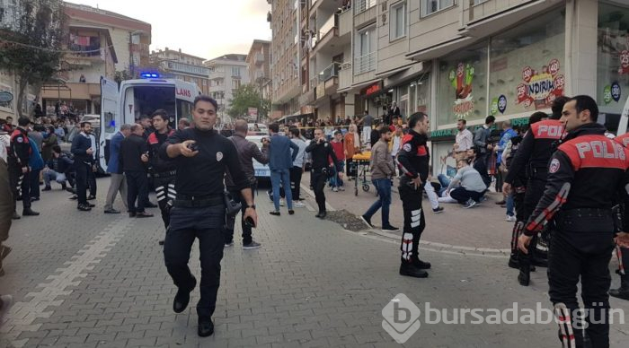 Esenyurt'ta internet kafeye silahlı saldırı 5 yaralı