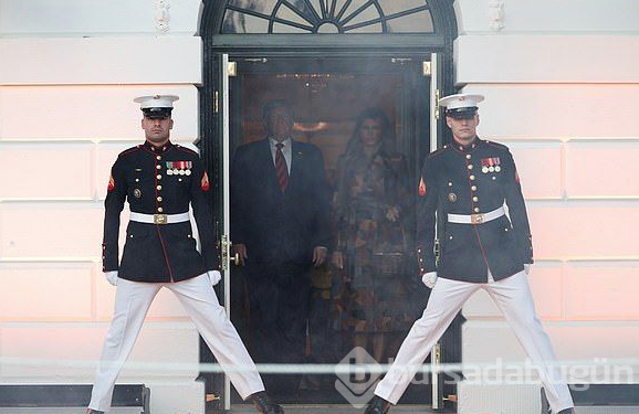 Trump'a cadılar bayramında korkunç sürpriz!