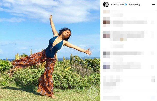 Salma Hayek "Pardon, yanlış fotoğraf paylaştım!"
