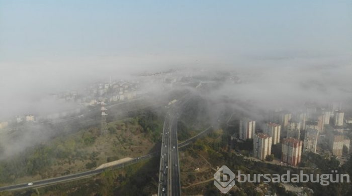 İstanbul'a sis çöktü! Kartpostallık görüntüler oluştu