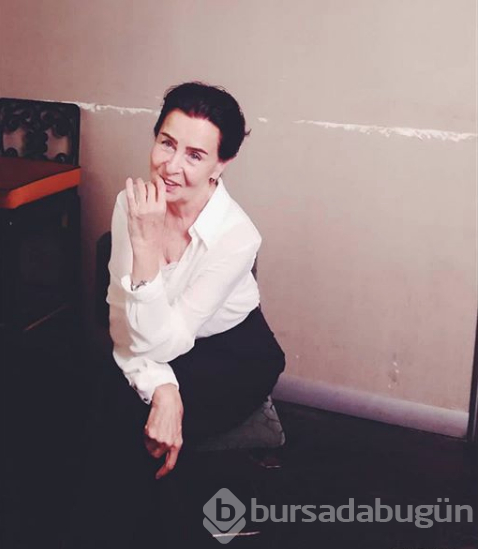 Fatma Girik dişini yuttu!