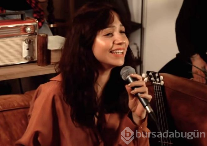 Zeynep Bastık'ın estetiksiz hali olay yarattı!
