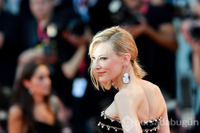 Cate Blanchett, "Seyirci önünde asla kendimi yansıtmak istemedim''