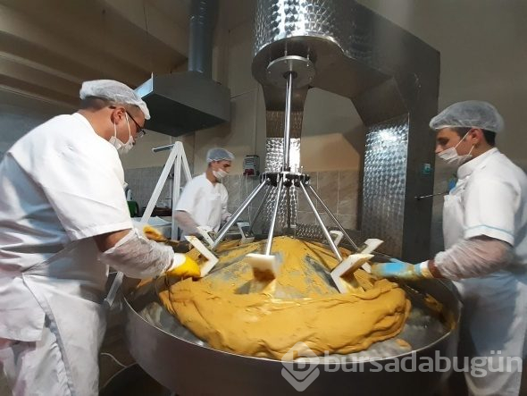 Çölyak hastası oğlu için üretti!