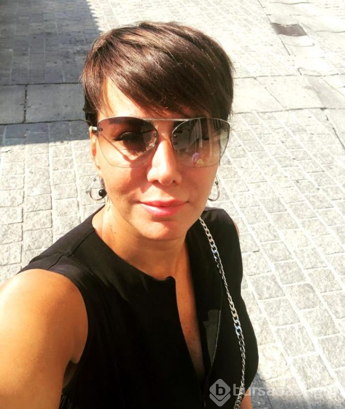Oryantal Asena yeni stiliyle şoke etti!