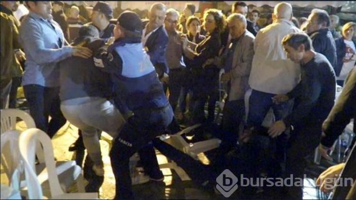29 Ekim kutlamalarında Belediye Başkanı'na saldırı!