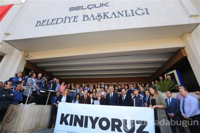 29 Ekim kutlamalarında Belediye Başkanı'na saldırı!
