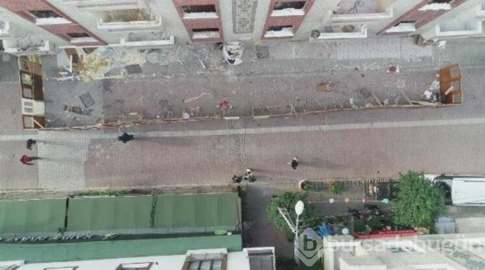 Avcılar'da riskli binada "kapılı" önlem