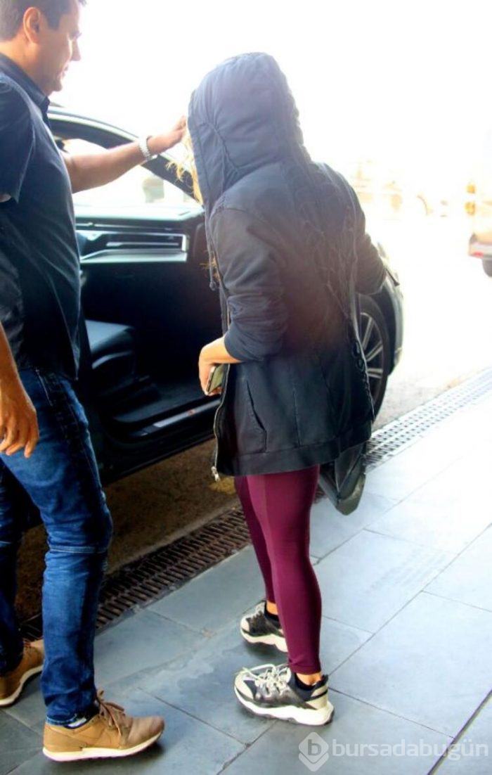 Pique ve Shakira, Barcelona'da böyle görüntülendi