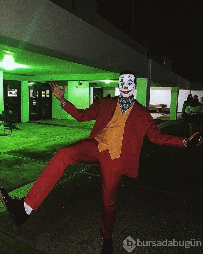 Sosyal medyada yeni akım: Joker makyajı! (Cadılar Bayramı)
