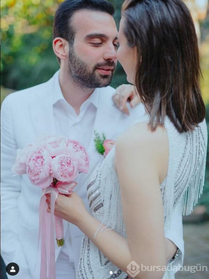 Sezgi Sena Akay "26 yaşında anne oluyorum"