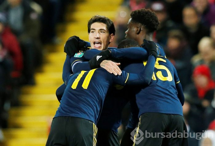 Tam 10 gol ile tarihi maç! (Liverpool-Arsenal)