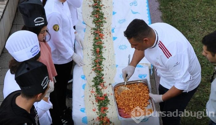 Mersin'in en ünlü lezzeti! Tam olarak 33 metre!