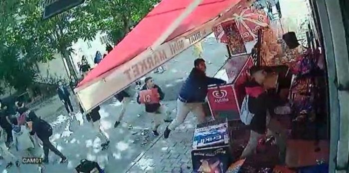 Marketi savaş alanına döndürdüler!