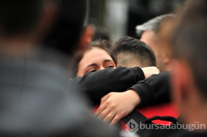 Bursa'da can veren talihsiz öğrenci gözyaşları içinde toprağa verildi	