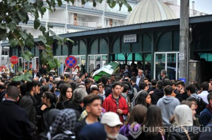 Bursa'da can veren talihsiz öğrenci gözyaşları içinde toprağa verildi	