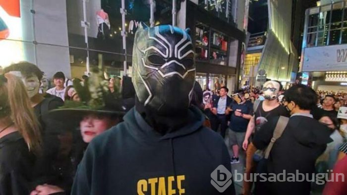 Cadılar Bayramı kutlaması protesto ile birleşti!