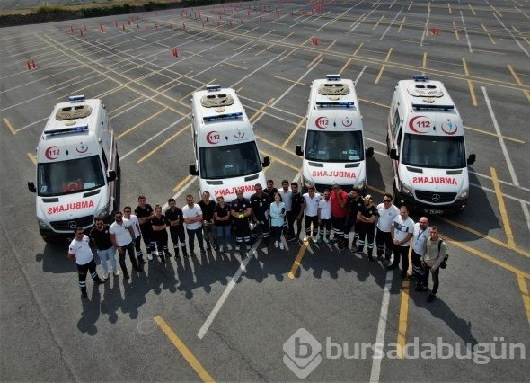 İstanbul'un ambulans sürücülerinin zorlu eğitimi