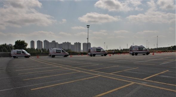 İstanbul'un ambulans sürücülerinin zorlu eğitimi