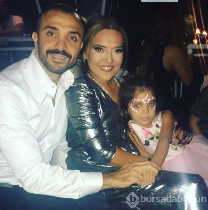 Demet Akalın ve Okan Kurt'tan 8. yıl kutlaması!