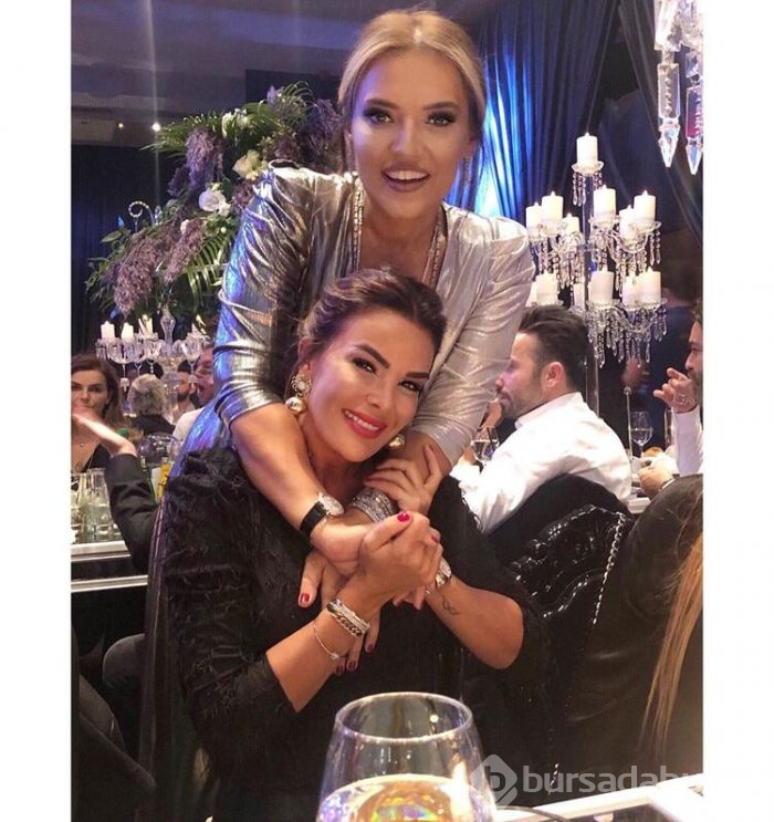 Demet Akalın ve Okan Kurt'tan 8. yıl kutlaması!