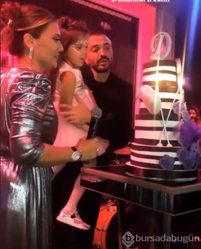 Demet Akalın ve Okan Kurt'tan 8. yıl kutlaması!