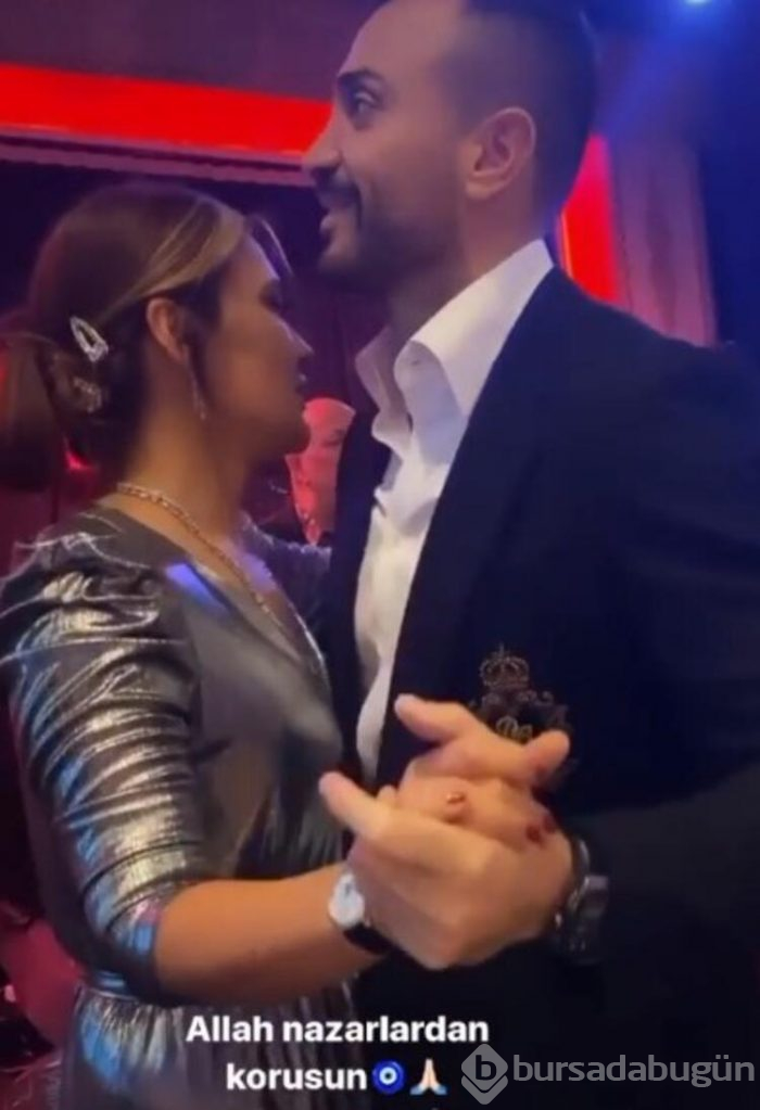Demet Akalın ve Okan Kurt'tan 8. yıl kutlaması!