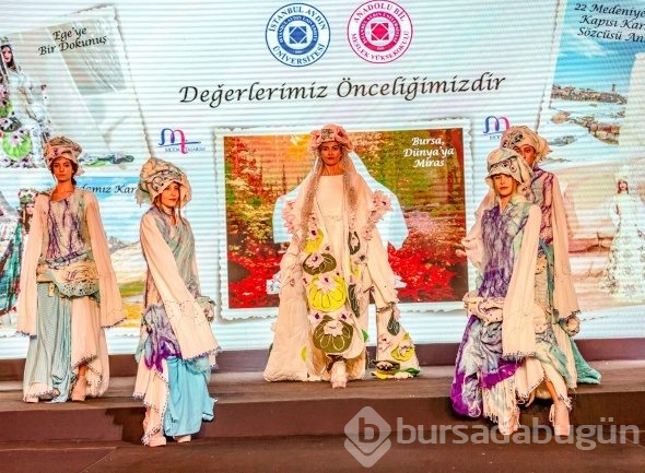 Anadolu tarihi moda defilesinde