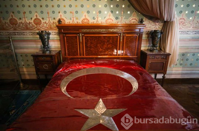 Dolmabahçe Sarayı on binlerin ziyaretine hazırlanıyor