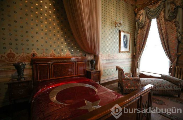 Dolmabahçe Sarayı on binlerin ziyaretine hazırlanıyor