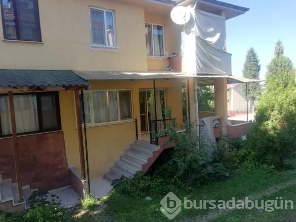 Yalova'daki bu villa tekstil firması mı fuhuş yuvası mı!