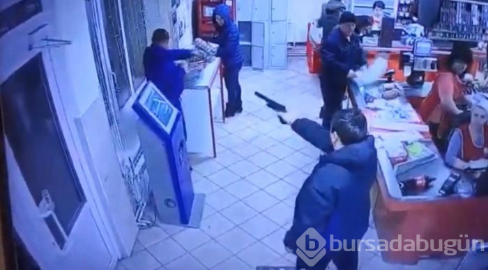 Oyuncak tabanca ile soygun yapmaya kalktı!