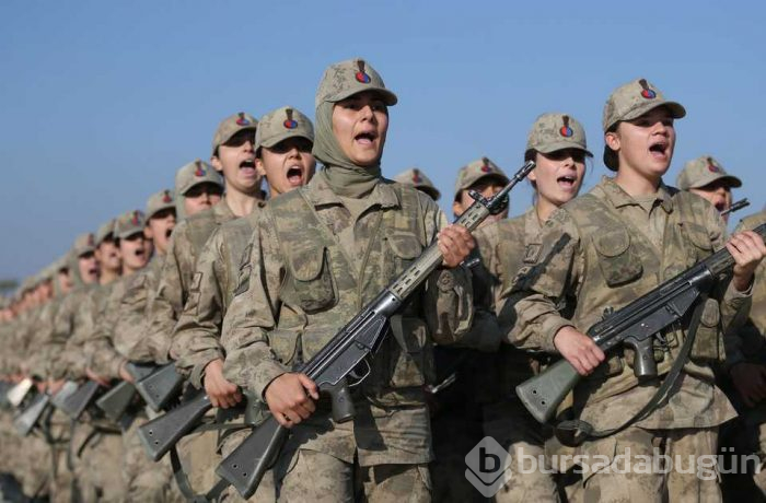 Kadın astsubay adaylarının gerçeği aratmayan uygulamalı eğitimleri ile göz dolduruyor
