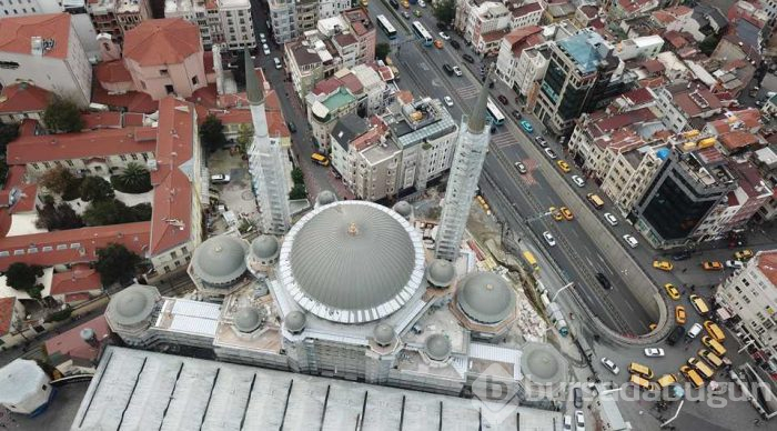Taksim Cami inşaatındaki son durum havadan fotoğraflandı