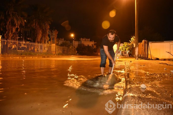 Bodrum'da sağanak!