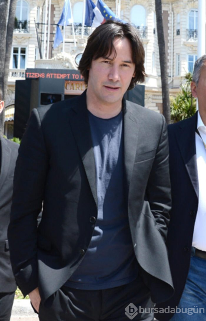 Keanu Reeves, yine herkesi şaşırttı!