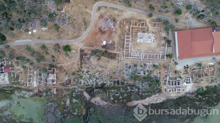 Kurşun kapta 'kara büyü' objesi bulundu