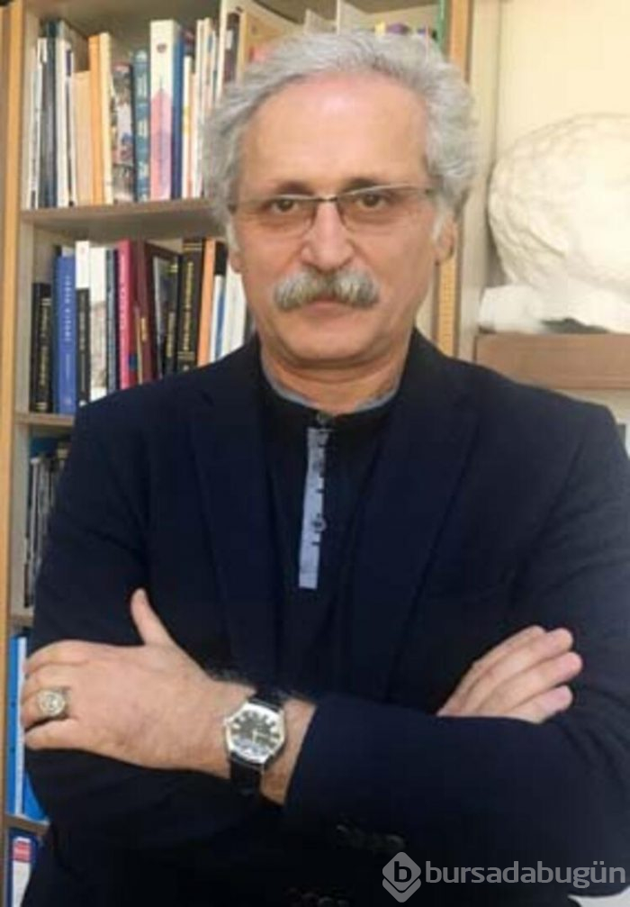 Kurşun kapta 'kara büyü' objesi bulundu