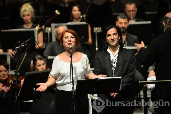 Neşet Ertaş türkülerine kapalı gişe ilgisi